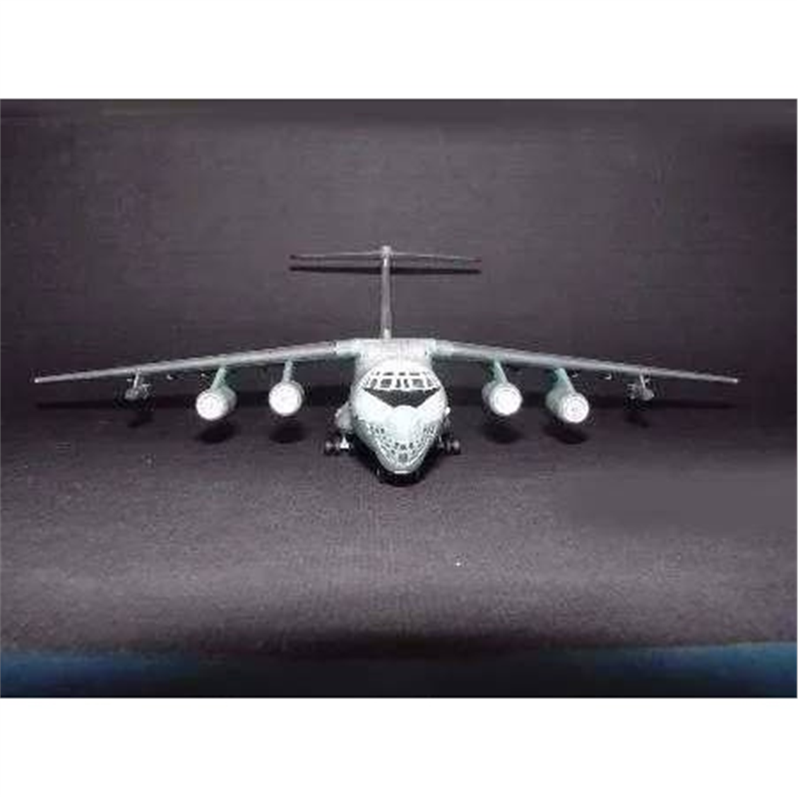 Trumpeter 03902 1/144 Ölçek, Ilyushin IL-78 Midas, Yakıt İkmal Uçağı Plastik Model Kiti