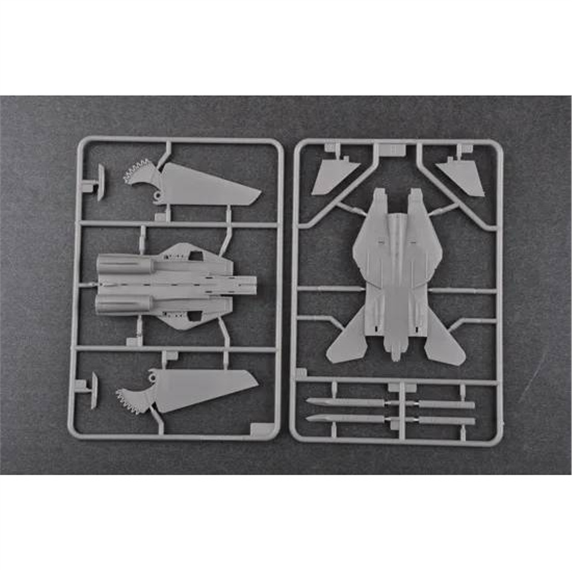 Trumpeter 03919 1/144 Ölçek, F-14D Tomcat, Savaş Uçağı Plastik Model Kiti