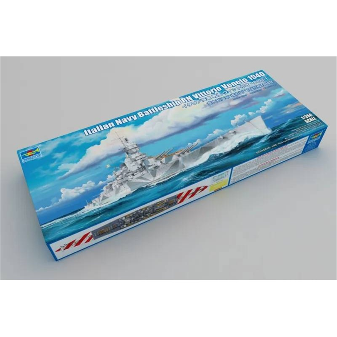Trumpeter 05320 1/350 Ölçek, Italyan RN Vittorio Veneto 1940, Savaş Gemisi Plastik Model Kiti