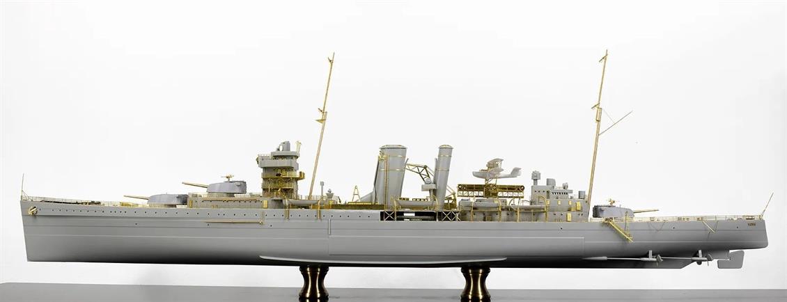 Trumpeter 05351 1/350 HMS York Savaş Gemisi Demonte Plastik Maketi