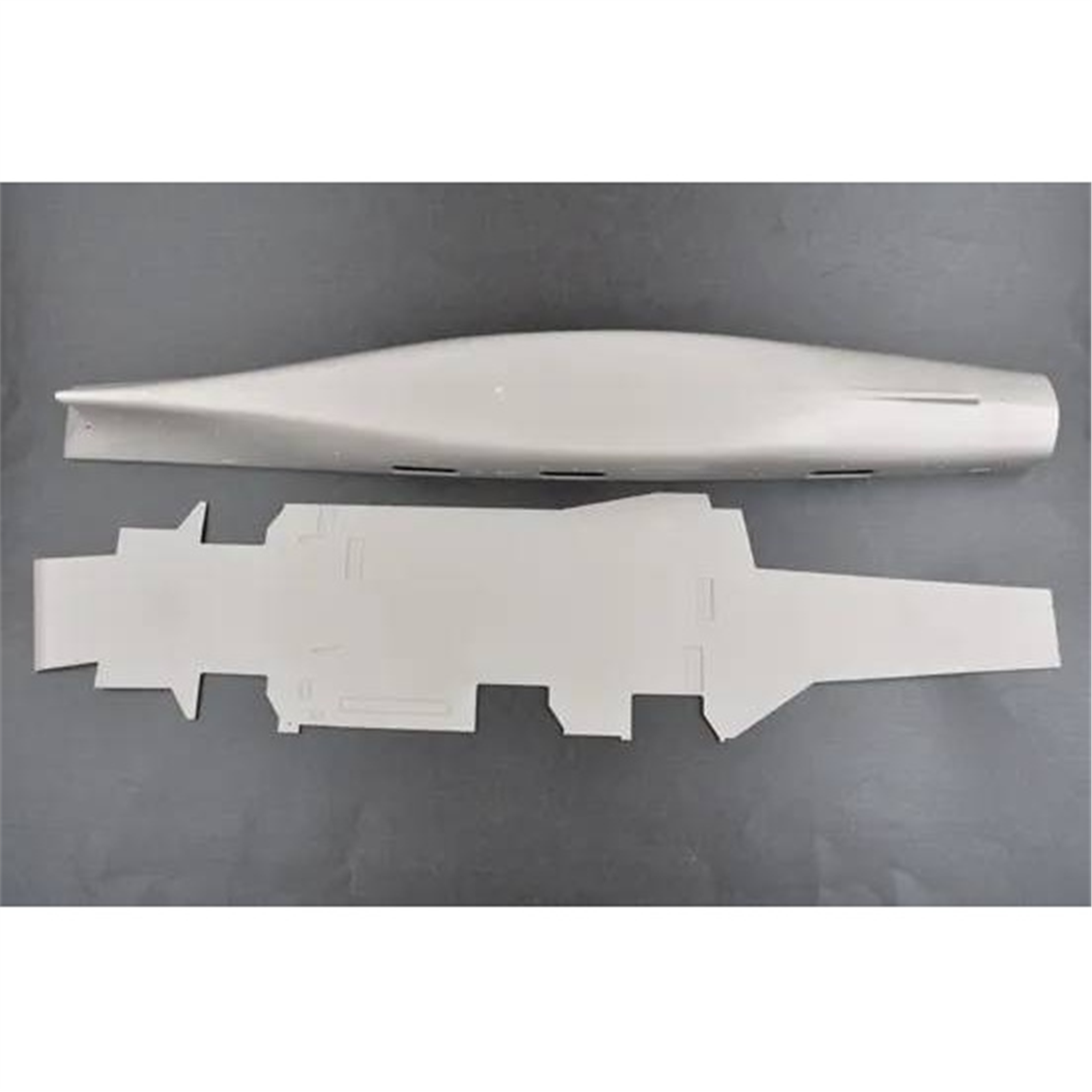 Trumpeter 05620 1/350 Ölçek, Constellation CV-64, Uçak Gemisi Plastik Model Kiti