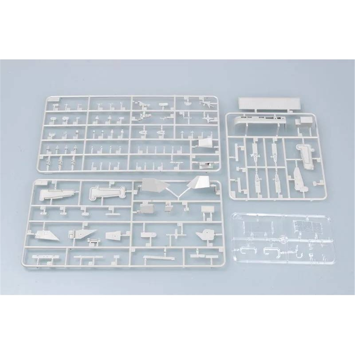 Trumpeter 05732 1/700 Ölçek, Abraham Lincoln CVN-72, Uçak Gemisi Plastik Model Kiti