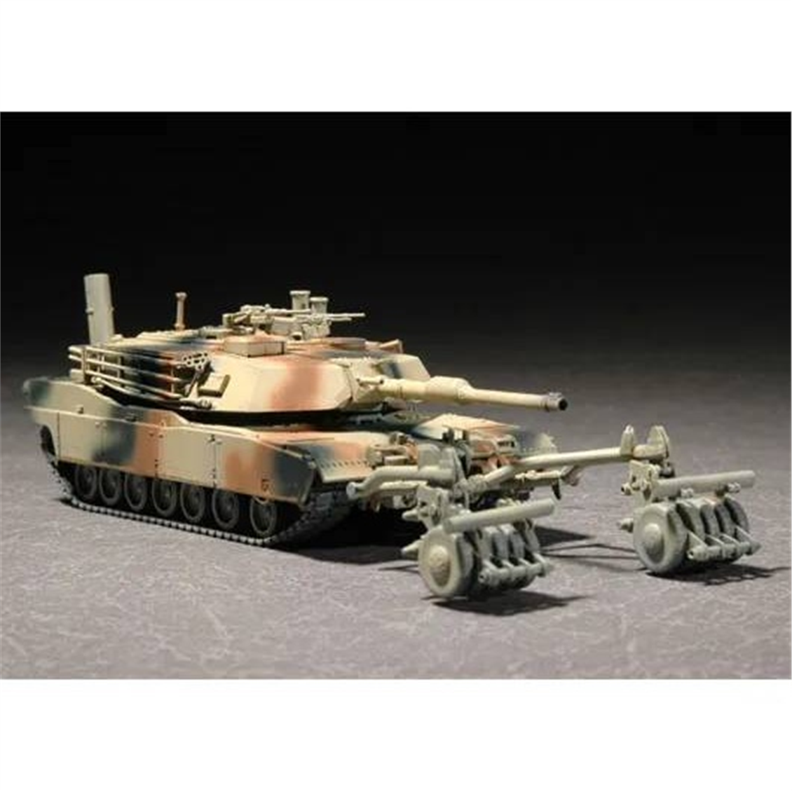 Trumpeter 07278 1/72 Ölçek, M1A1 Mayın Temizleme Silindirli Tank, Plastik Model Kiti