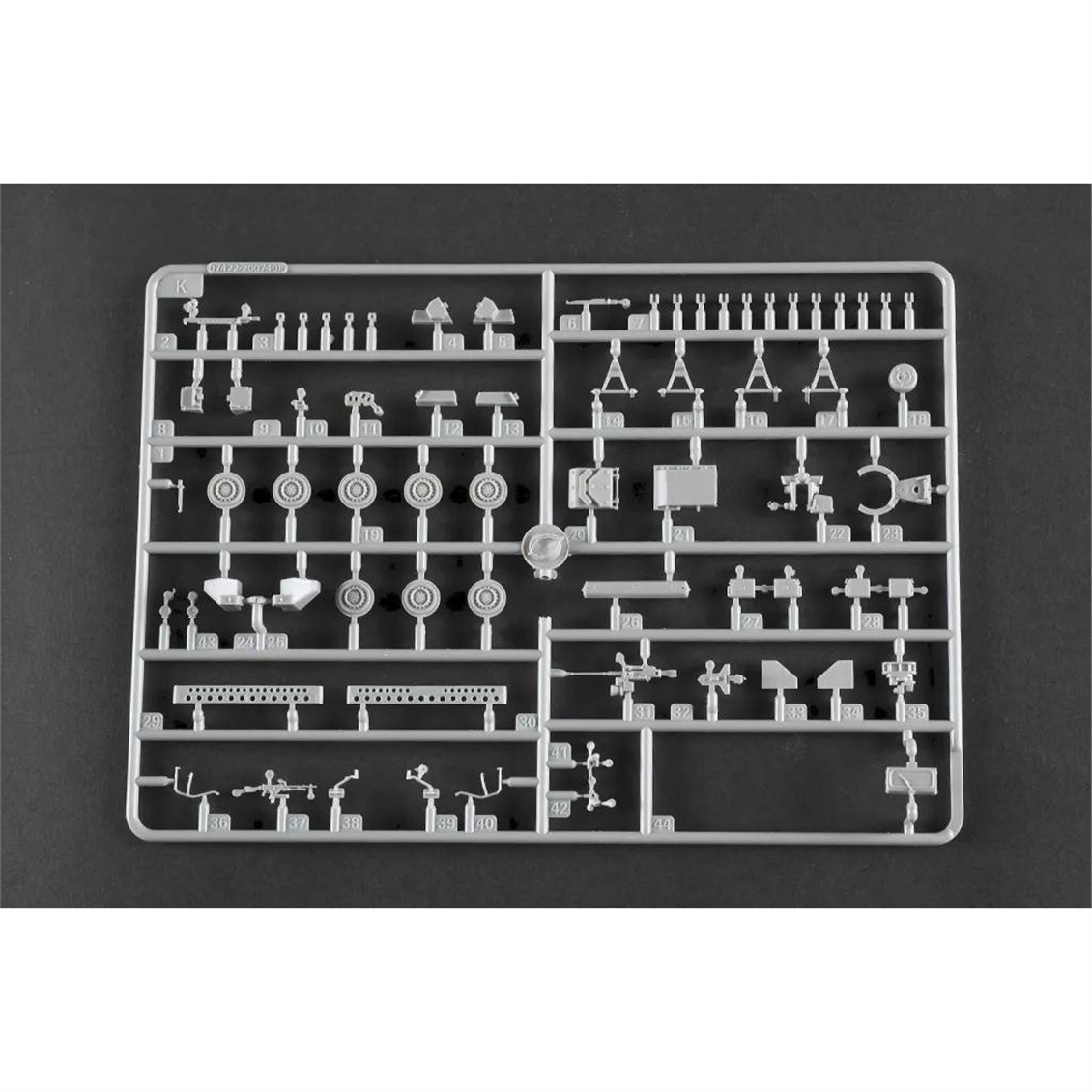 Trumpeter 07424 1/72 Ölçek, US Army M1131 Stryker FSV, Ateş Destek Aracı Plastik Model Kiti