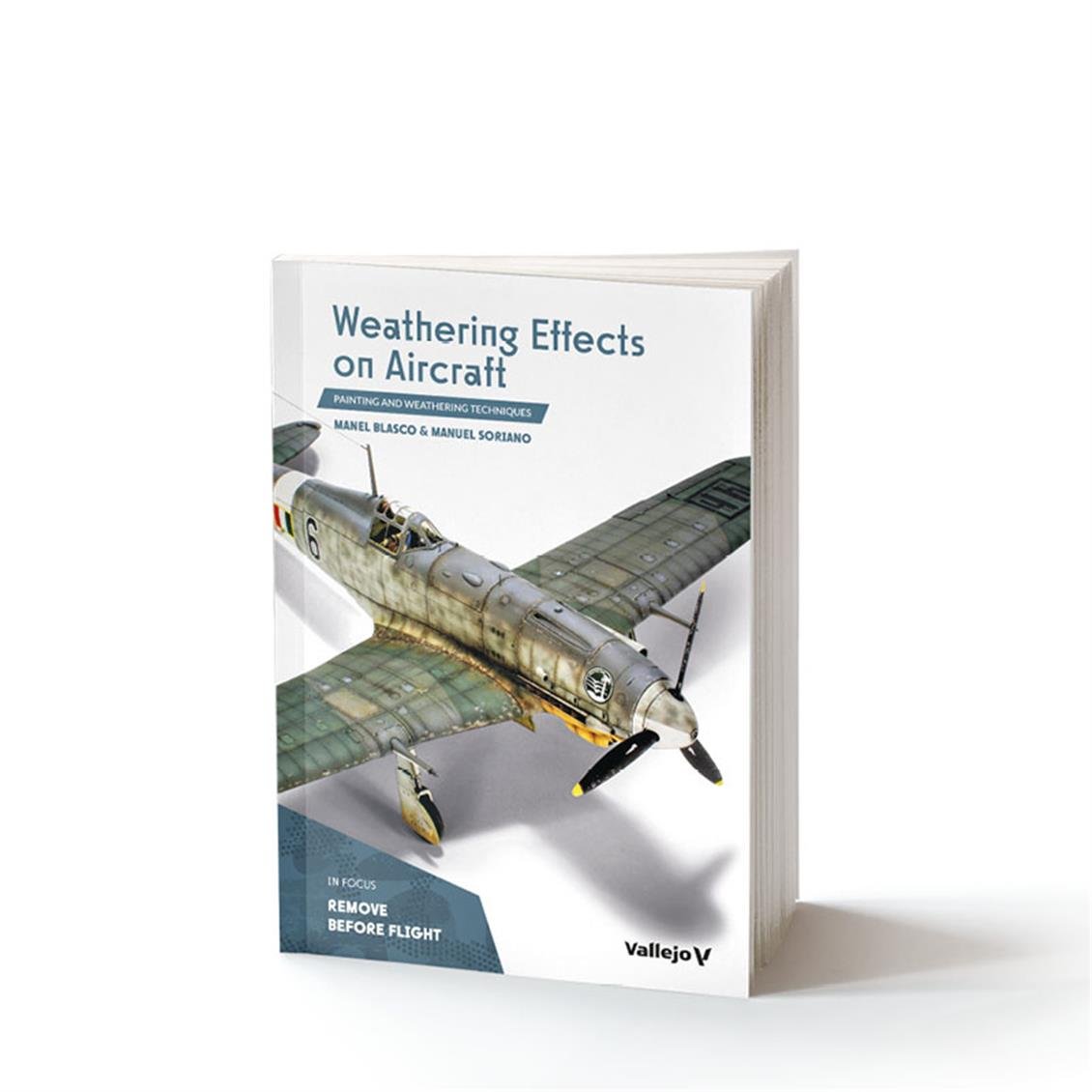 Vallejo 75056 Weathering Effects on Aircraft, 160 Sayfa, İngilizce Modelcilik Kitabı