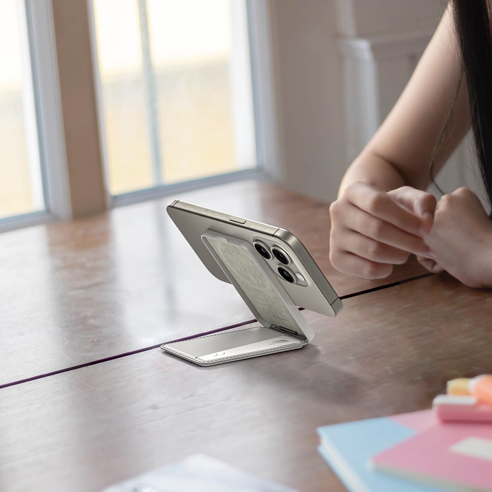 Amazingthing Glamour Link Fonksiyonel Çok Yönlü Grip Standlı Magnetik Kartlık