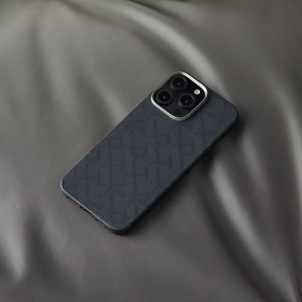 Apple iPhone 16 Pro Max Kılıf M-safe Şarj Özellikli Aramid Fiber Pitaka Tactile Woven Monogram Serisi Kapak