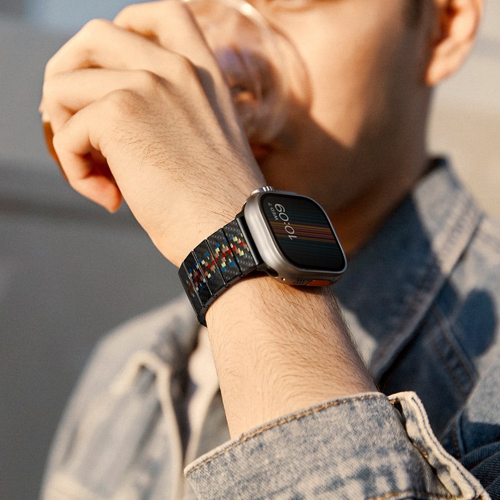 Apple Watch Serisi Uyumlu Aramid Fiber ve Karbon Fiber Pitaka Modern Serisi Rhapsody Universal Kordon
