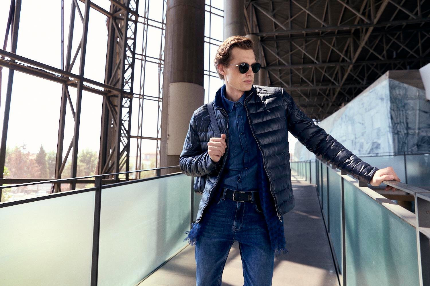 Su Geçirmez Regular Fit Erkek Şişme Mont Lacivert 4528