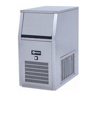 Iceinox Küp Buz Makinesi, 35 Kg/gün Kapasiteli ICE 35