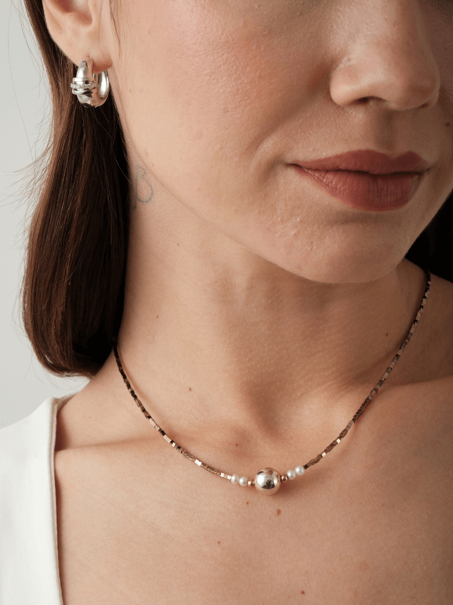 Asel Gümüş Toplu İncili Hematit Taşlı Kolye