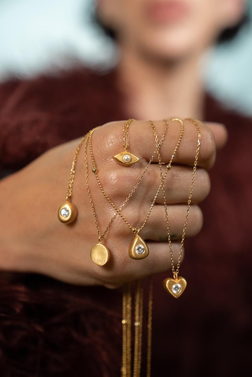 Aura Minimal Taşlı Kolye 