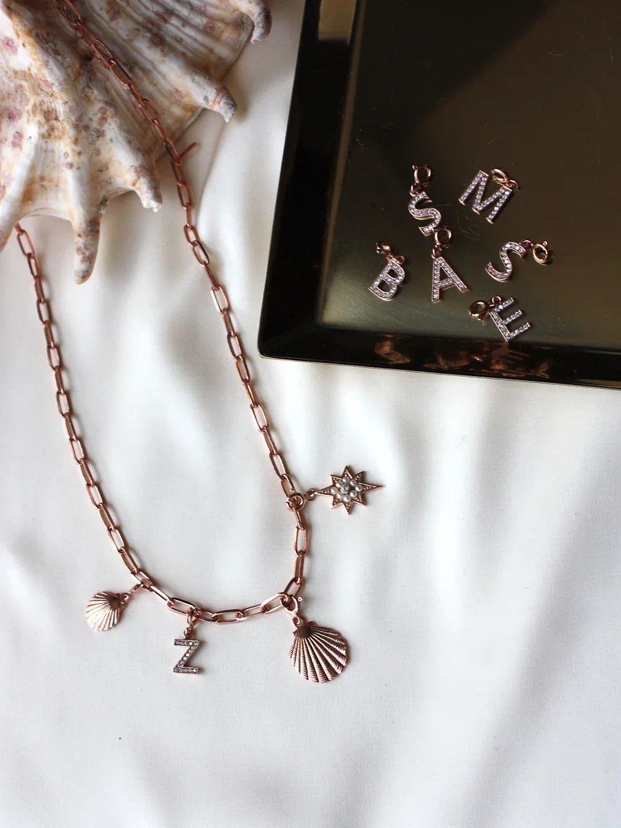 Büyük İstiridye Charm