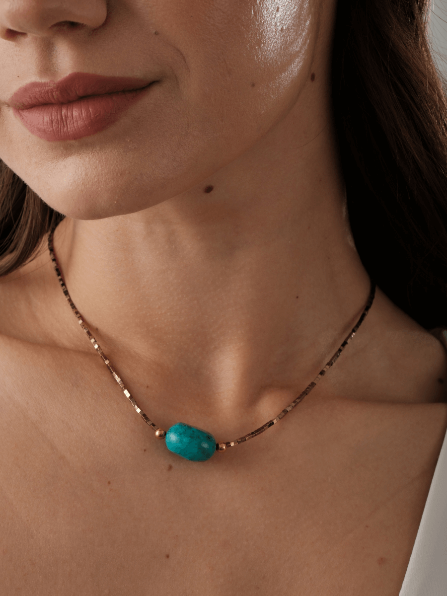 Delphi Turkuaz Taşlı Hematit Kolye