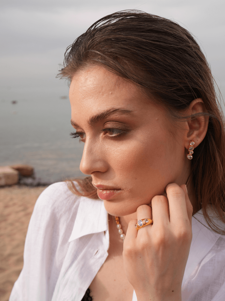 Diana Dört Taşlı Küpe