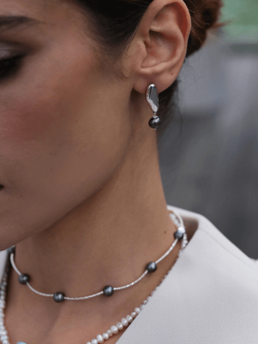 Gera Siyah İncili Sallantılı Küpe