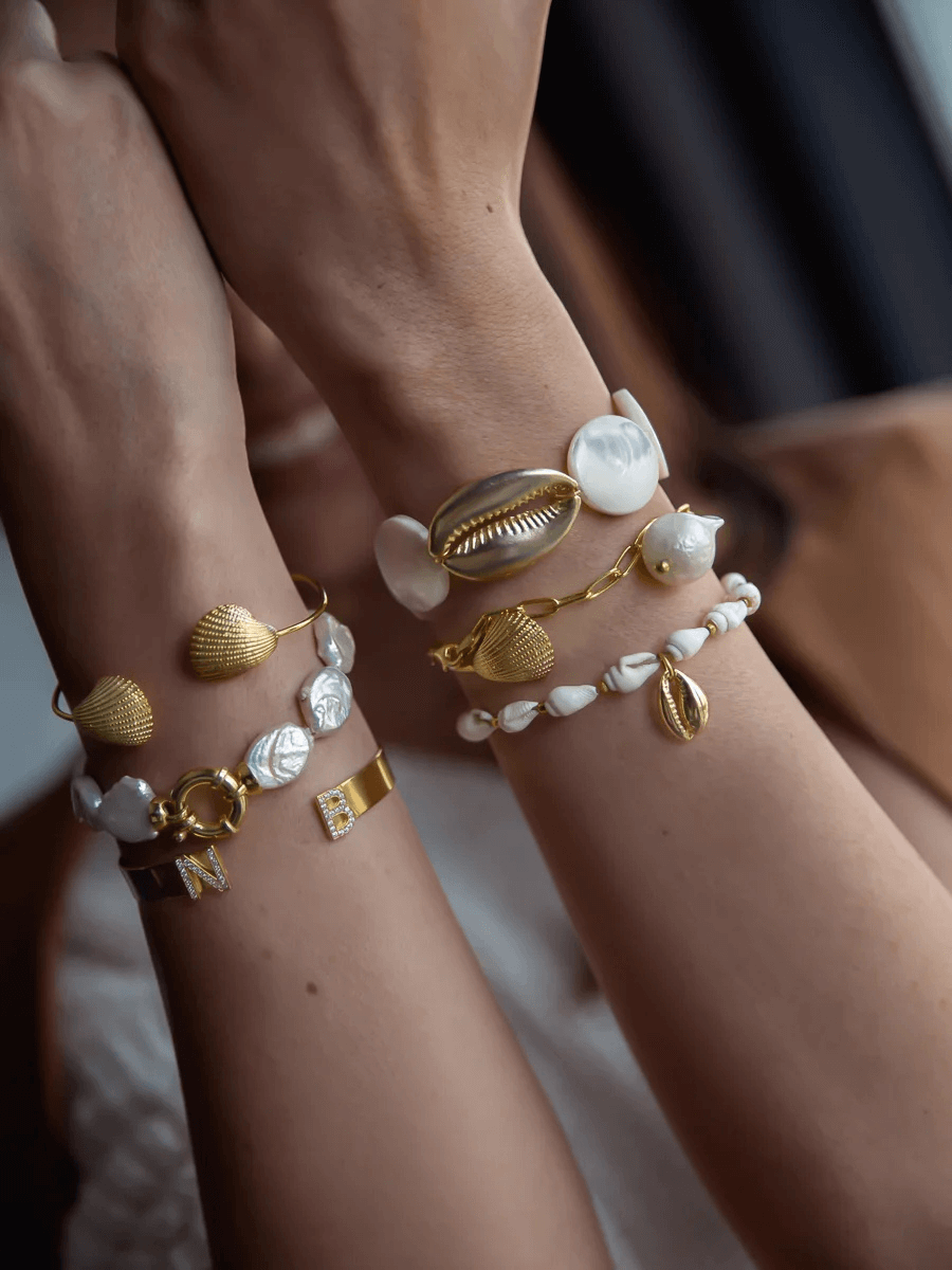 İkili Deniz Kabuğu Kelepçe