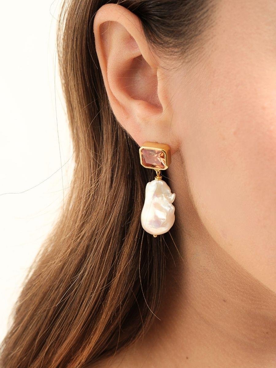 Kristal Taşlı Barok İnci Sallantılı Küpe