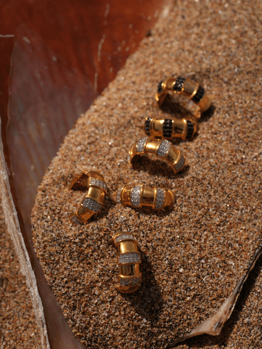 Lili Taşlı Halka Küpe