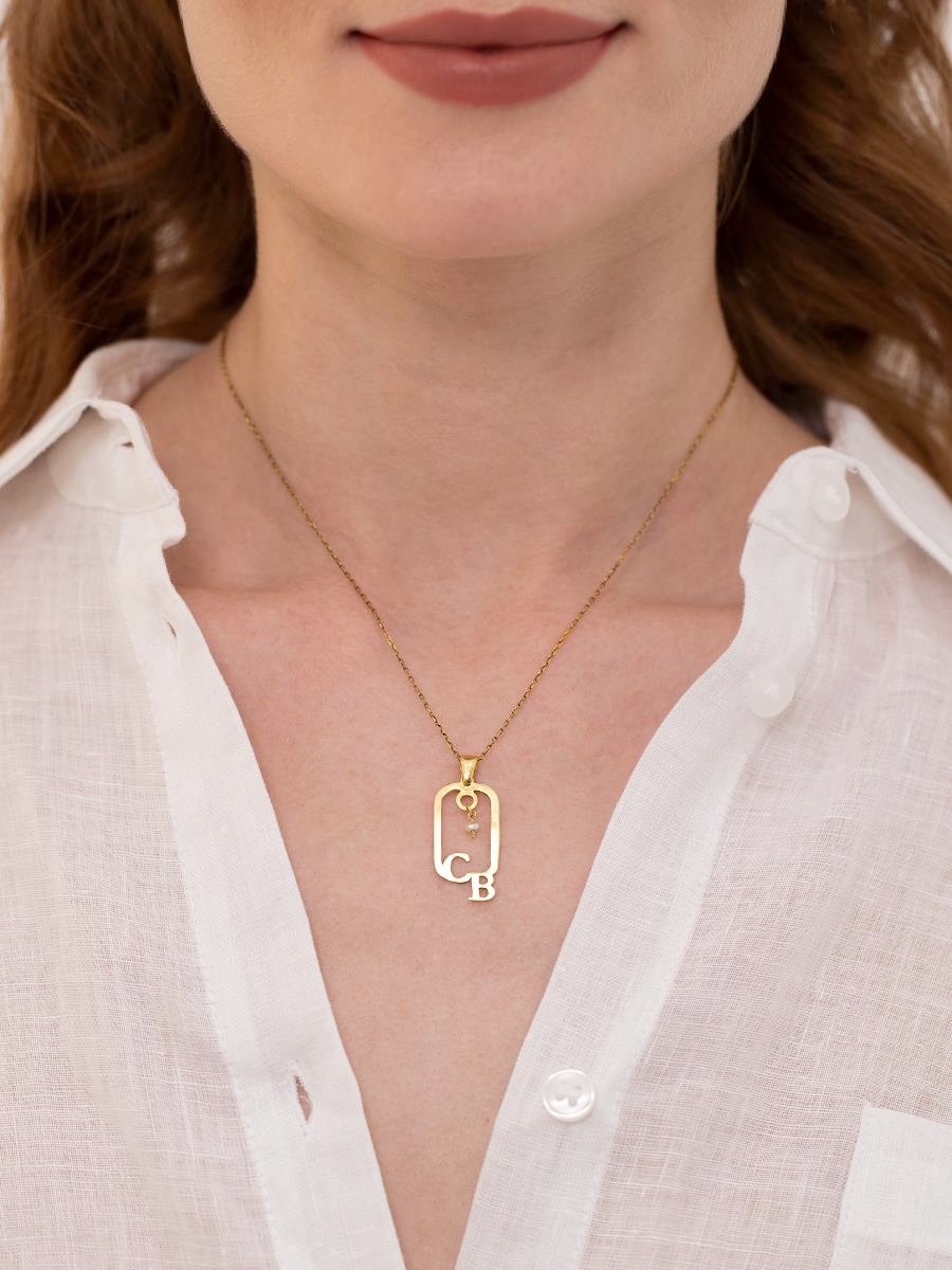 Oval İncili Harf Kolye