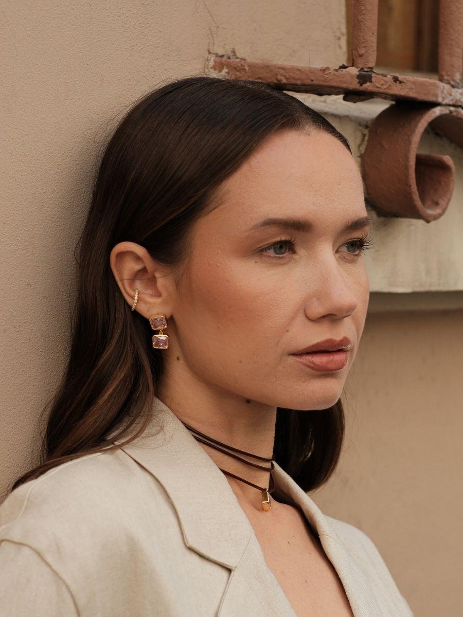 Sıra Taşlı Mini Kıkırdak Küpe