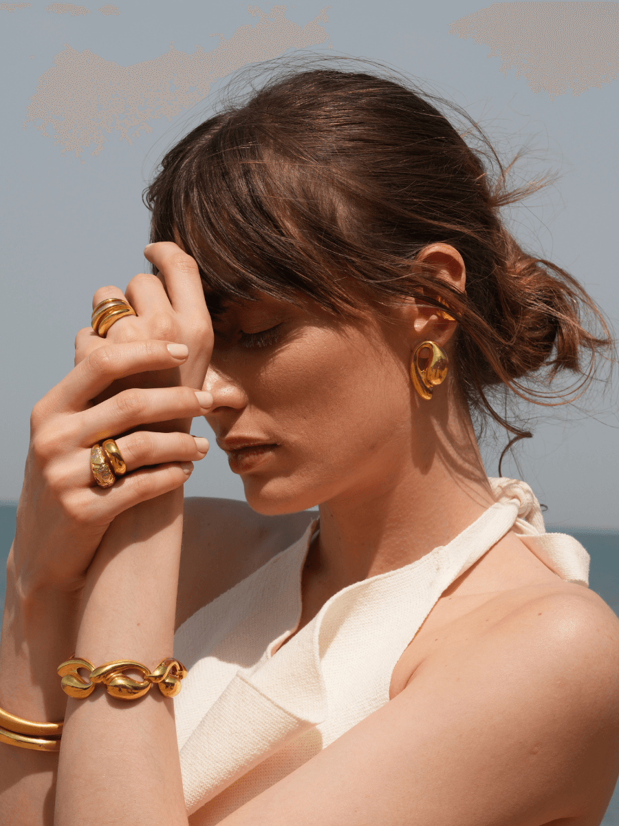 Tina Büyük Midye Küpe