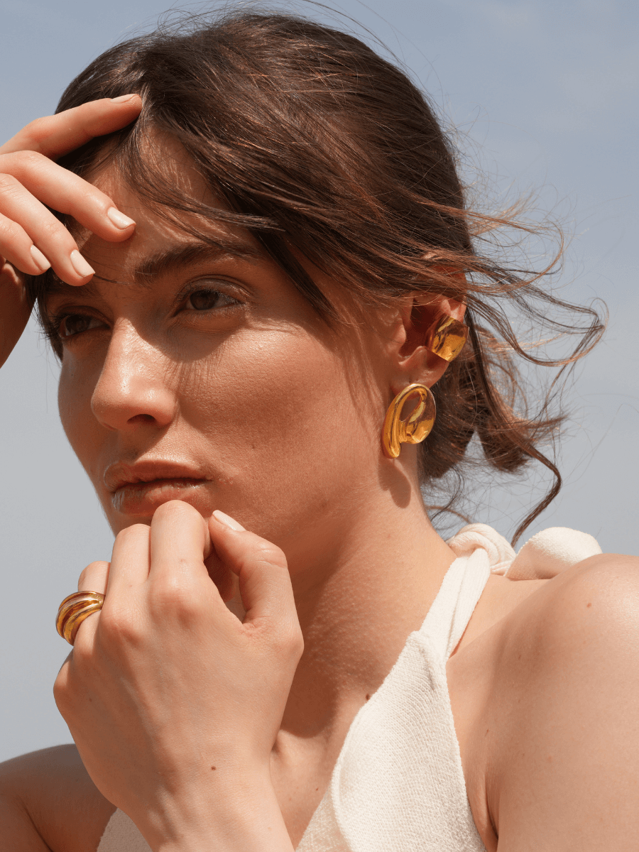 Tina Büyük Midye Küpe