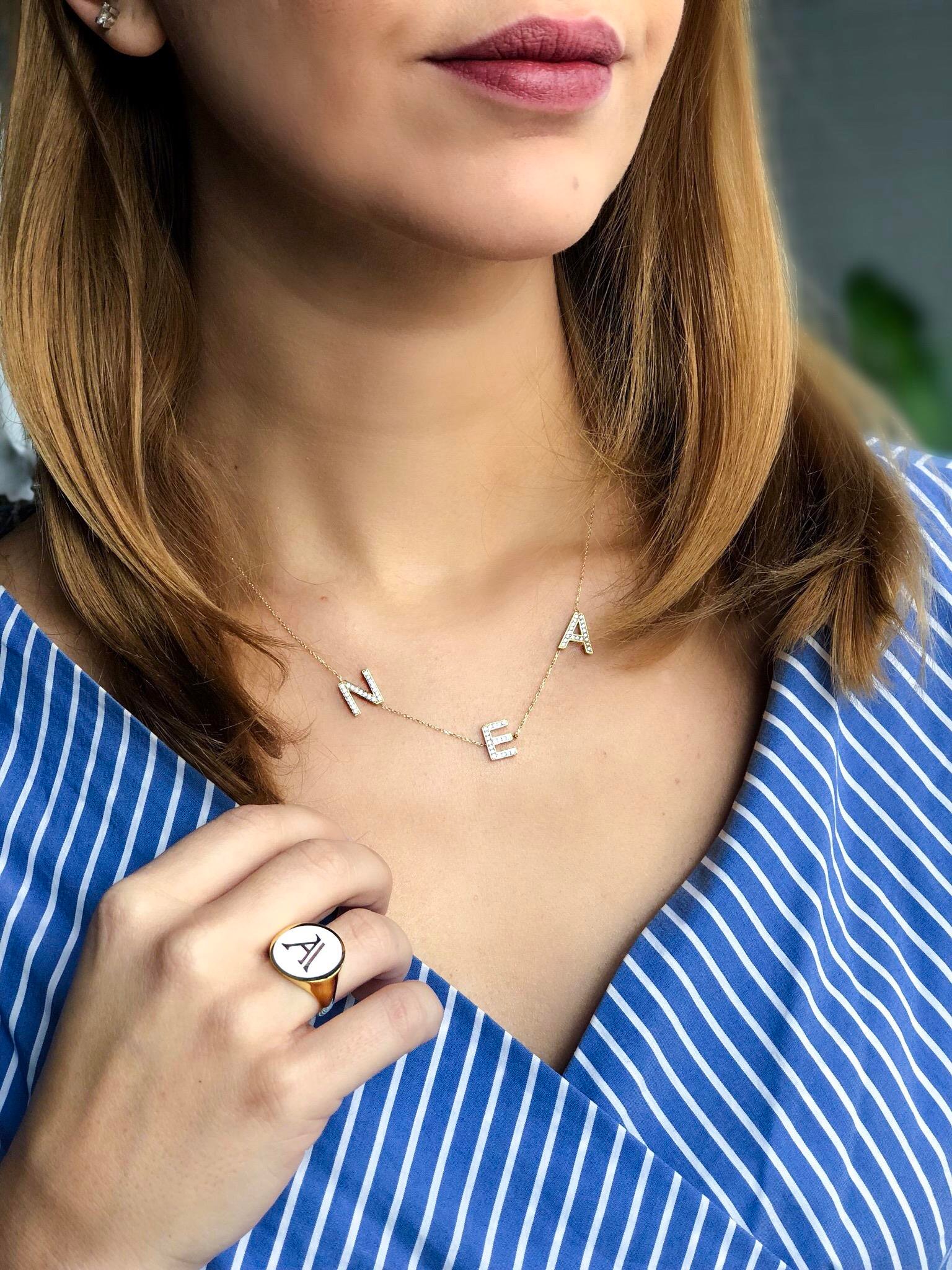 Üç Harfli Taşlı Kolye