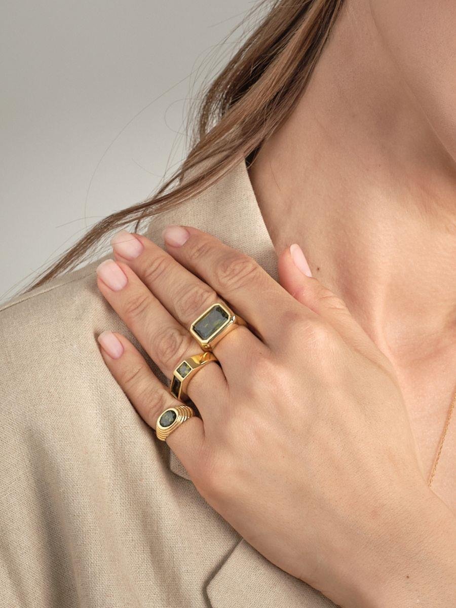 Vega Kristal Taşlı Yüzük