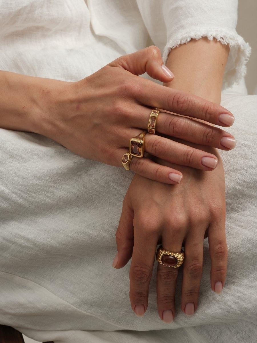 Vega Kristal Taşlı Yüzük