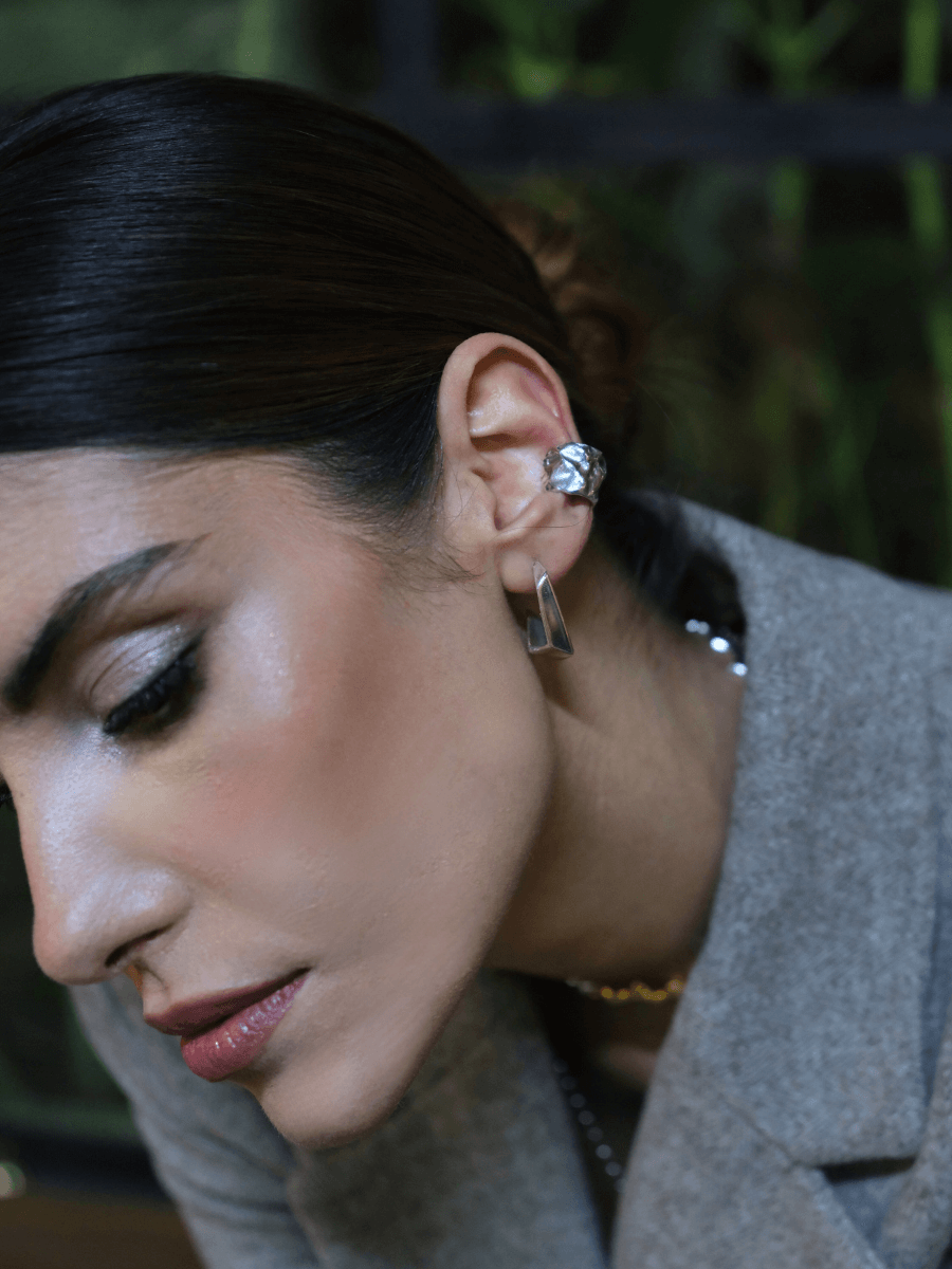 Yora Amorf Kıkırdak Küpe