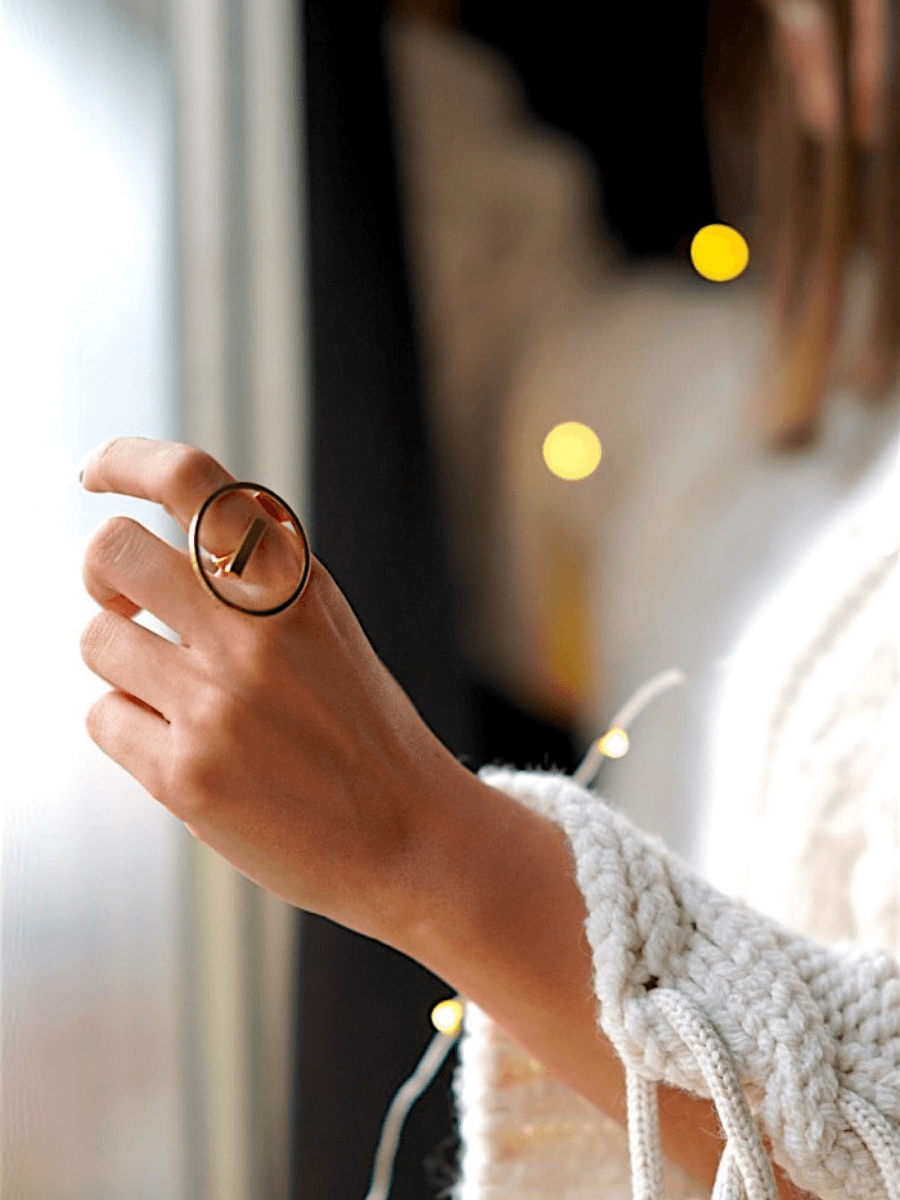 Yuvarlak Şerit Yüzük