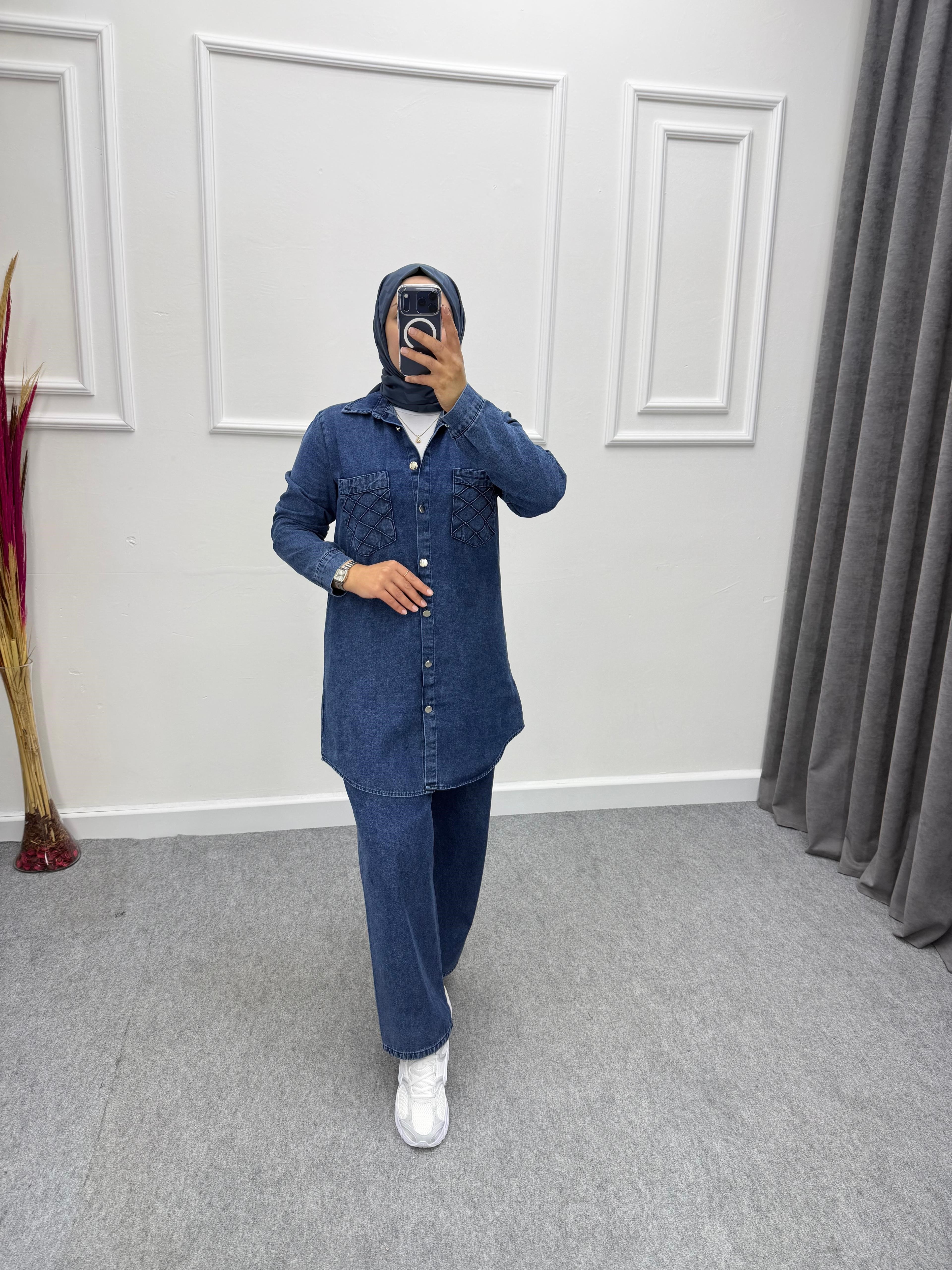 Cebi Nakış İşlemeli Kot Takım Lacivert