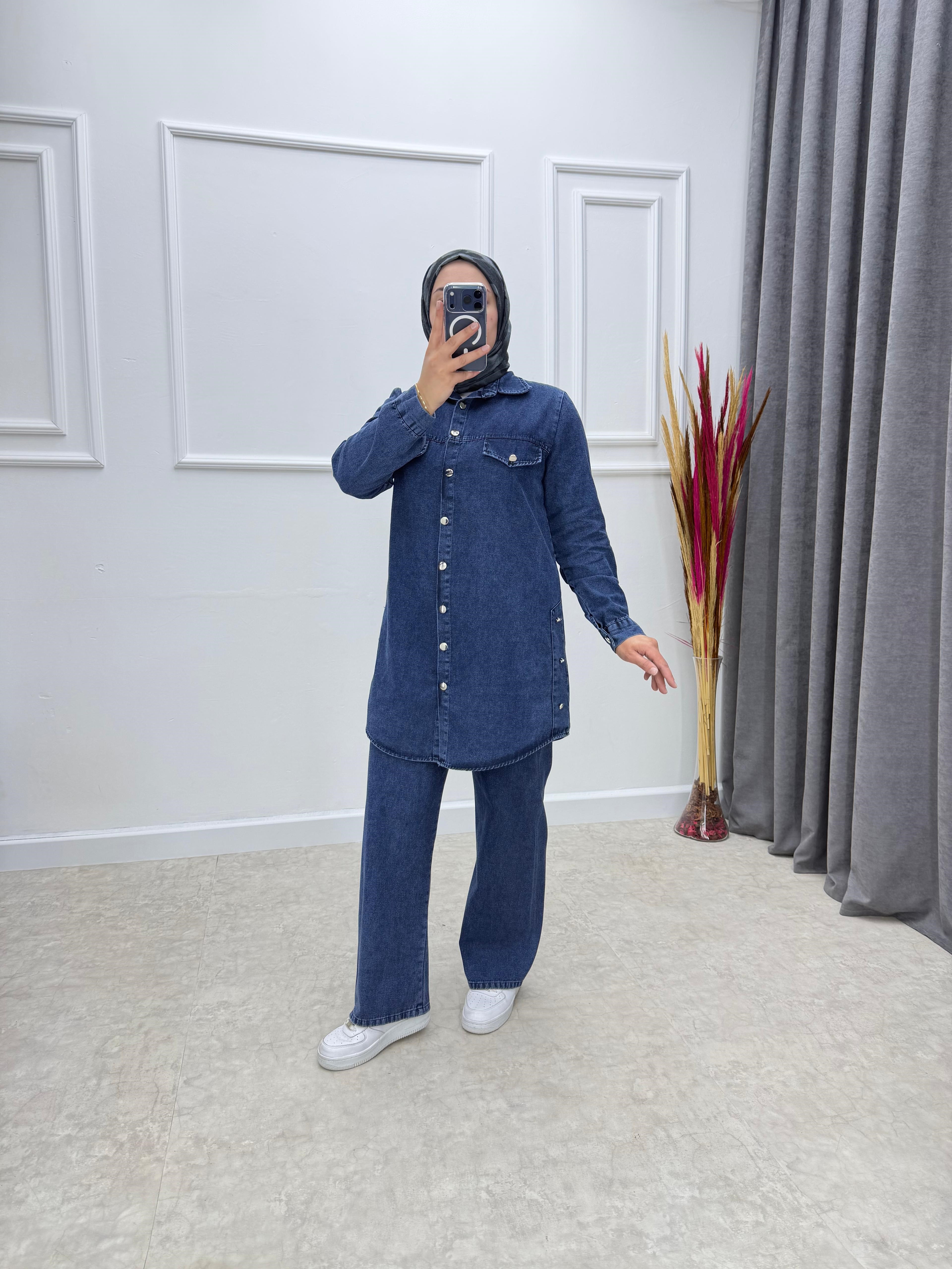 Yanları Düğme Detaylı Kot Takım Lacivert