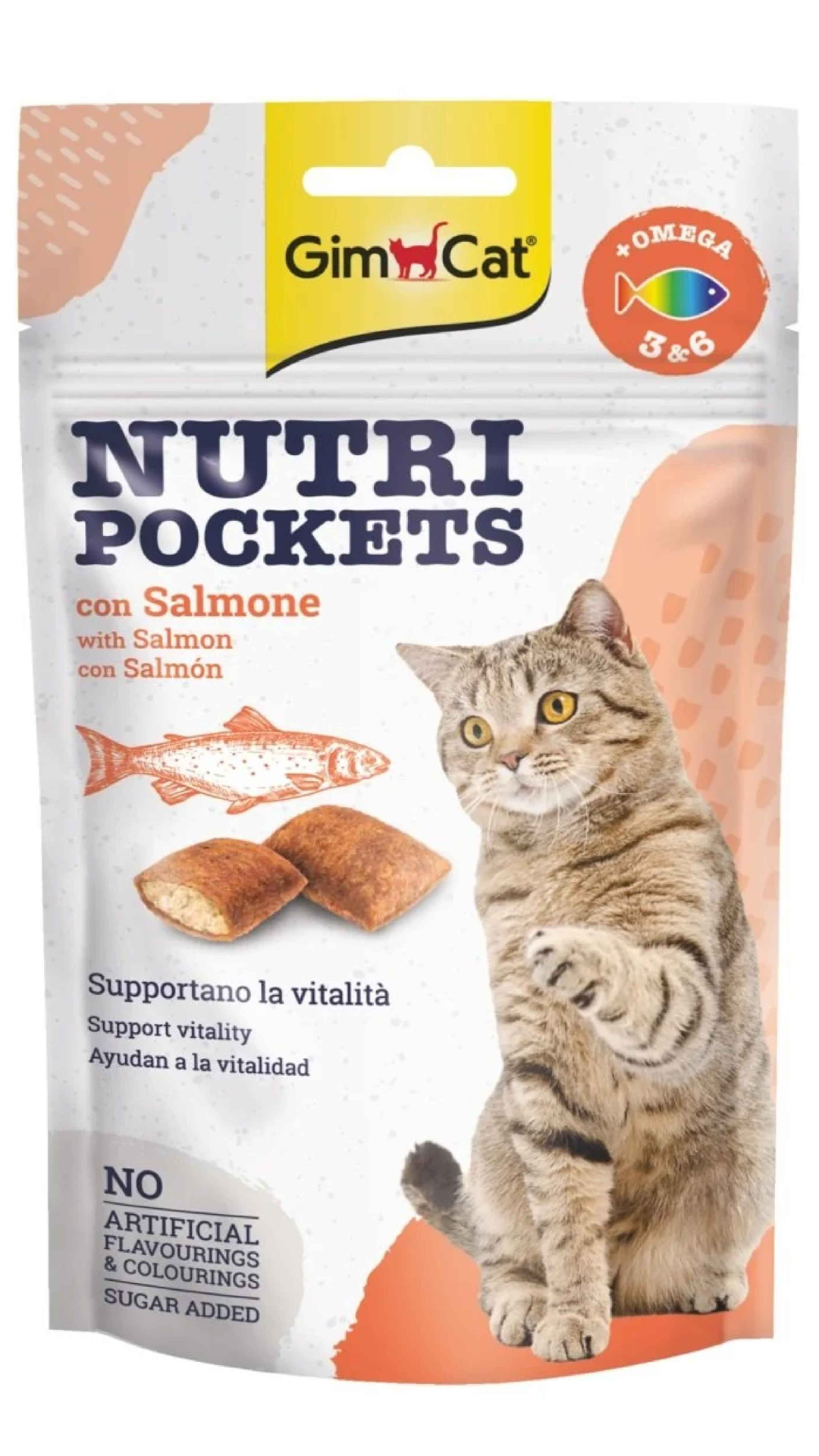 GimCat Nutripockets Somon Balıklı Omega 3 ve Omega 6 Kedi Ödül Maması 60 gr