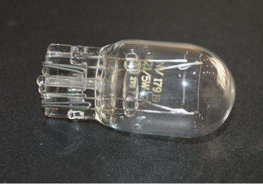 BOSCH1987302823-Ampul Çeşitleri