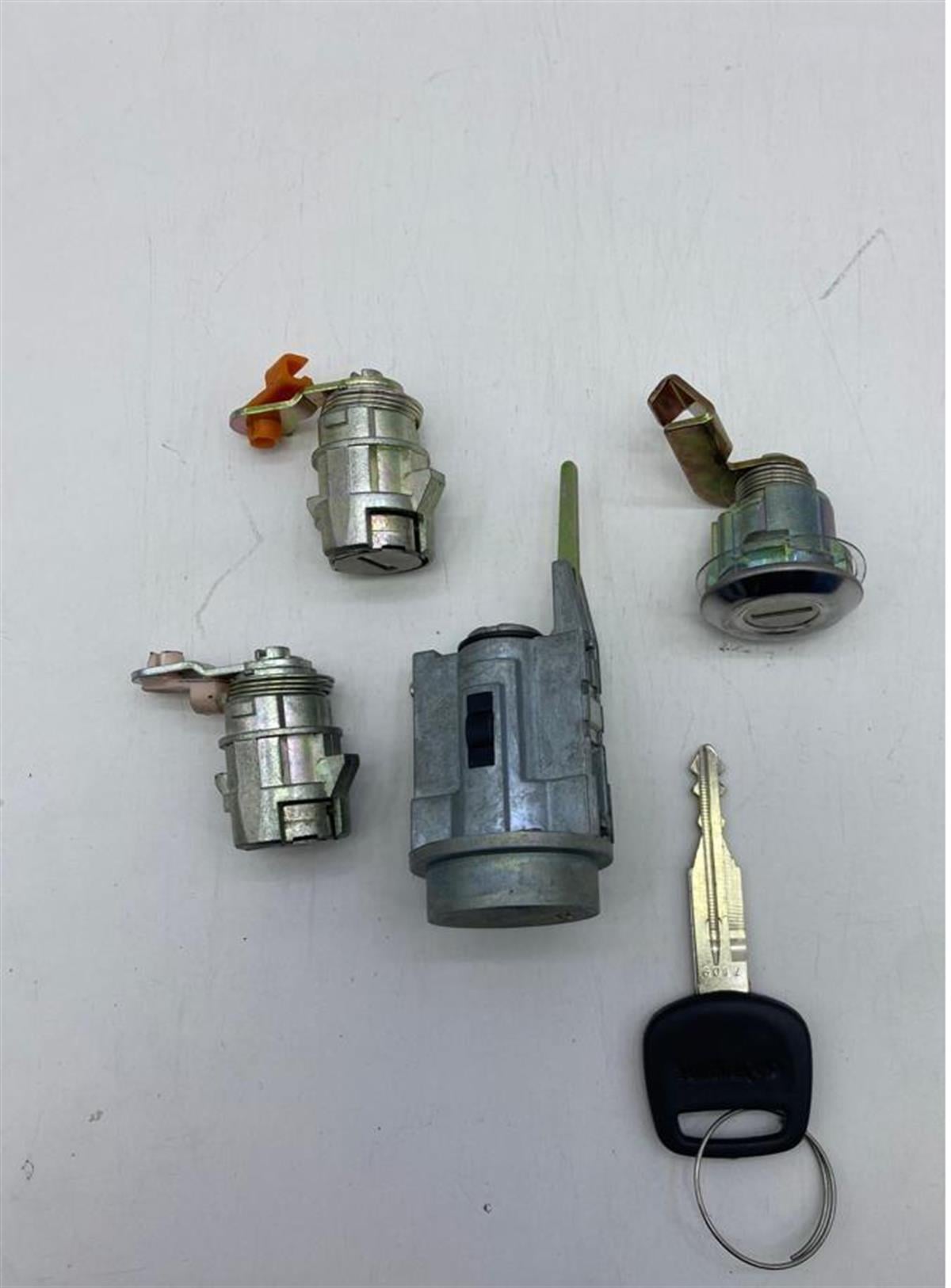 Kontak Komple Seti Toyota Hılux Ln145 6900535531