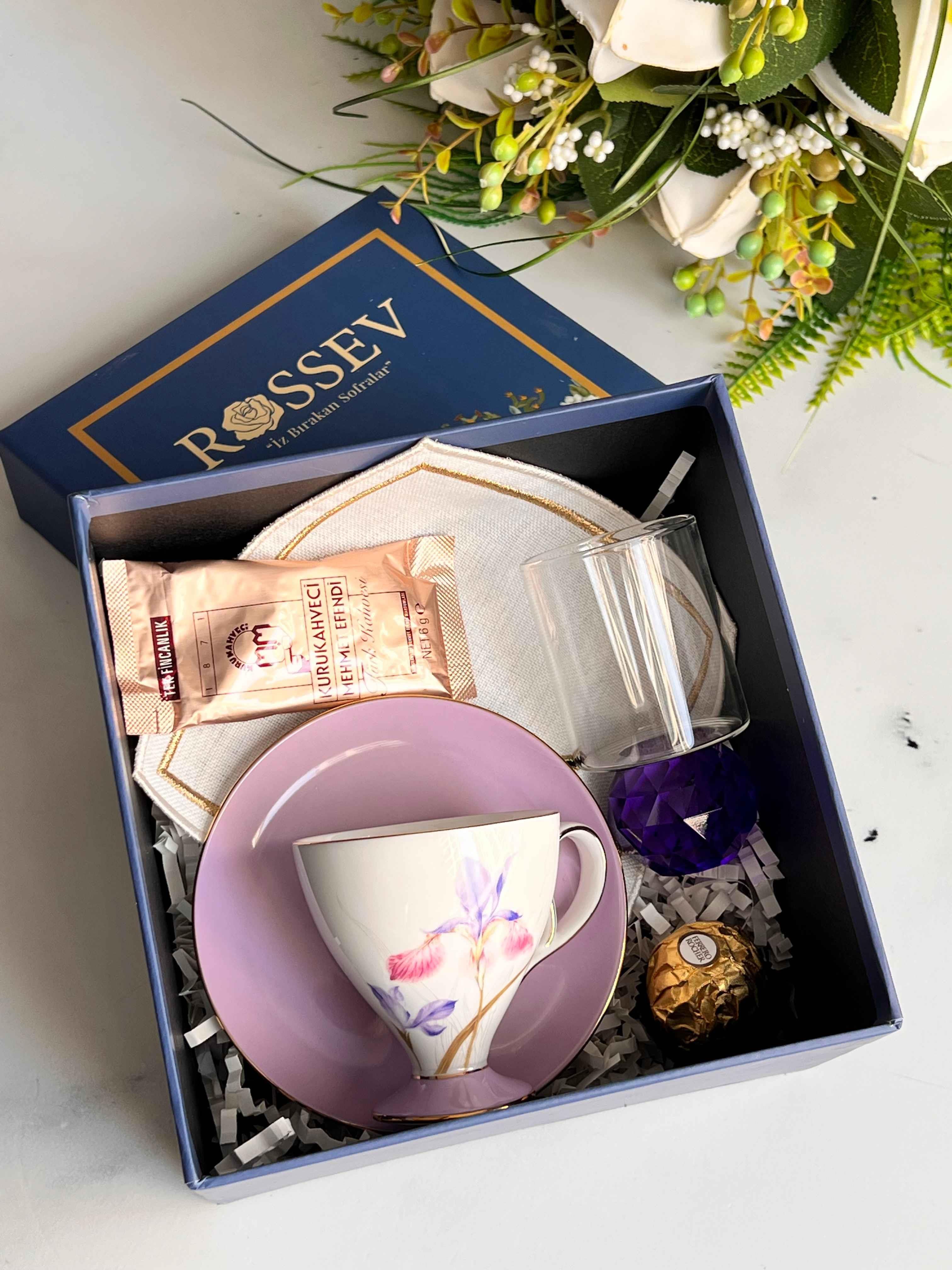 Rossev Veronica İris Kişiye Özel Hediye Kutulu Fincan Takımı