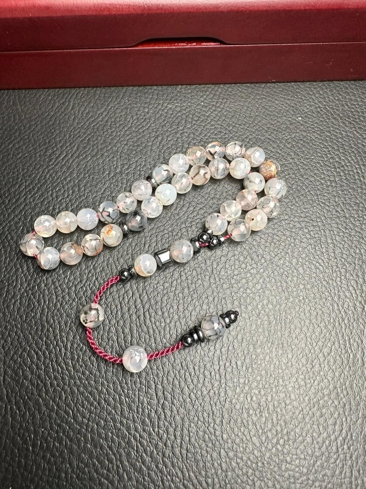 Küre Model Damarlı Akik Doğal Taş Tesbih