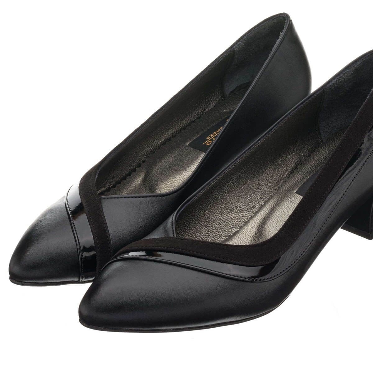 Büyük numara kısa topuklu kadın stiletto KDR1308 siyah ikili burun detay görünümü, sivri burun siyah H kalıp büyük numara kadın stiletto