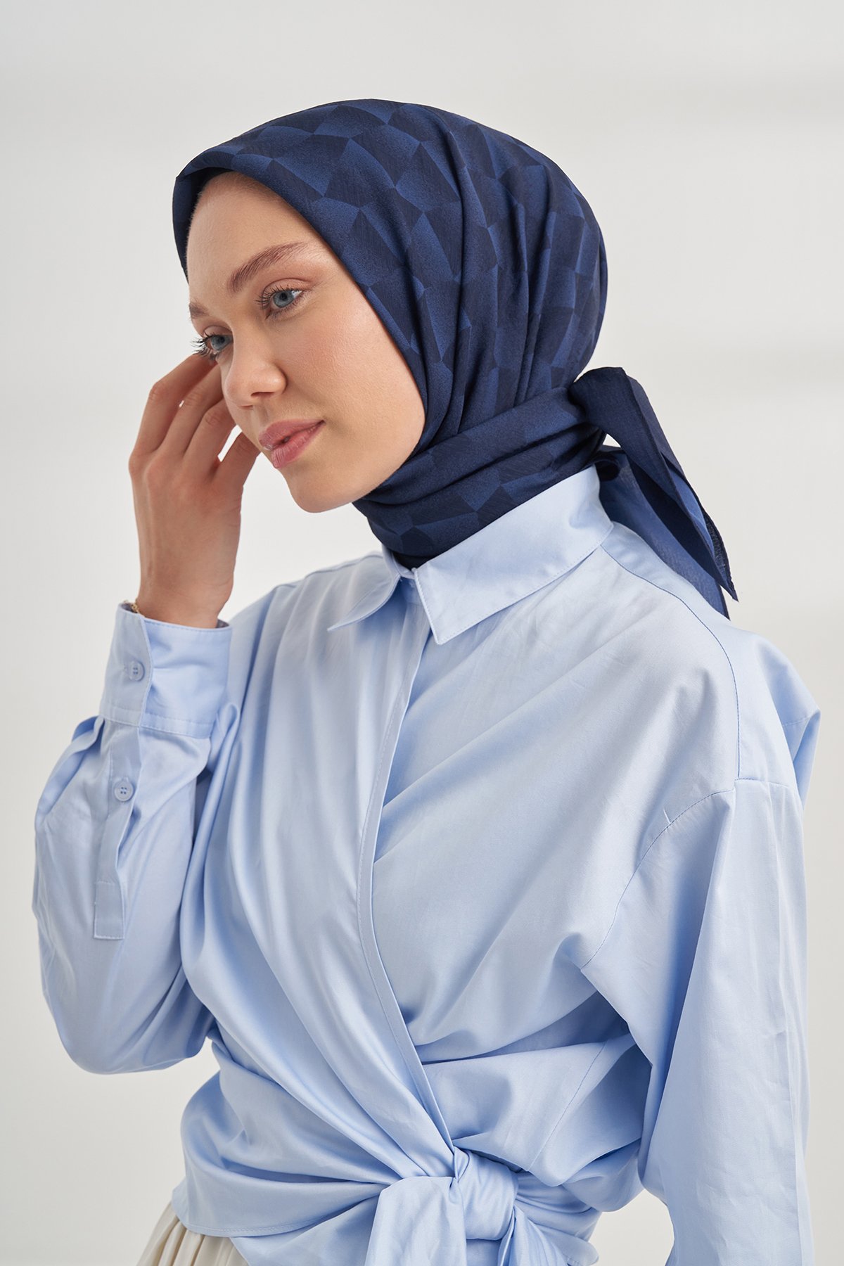 COTTON MONOGRAM GEOMETRİK DESEN EŞARP - LACİVERT