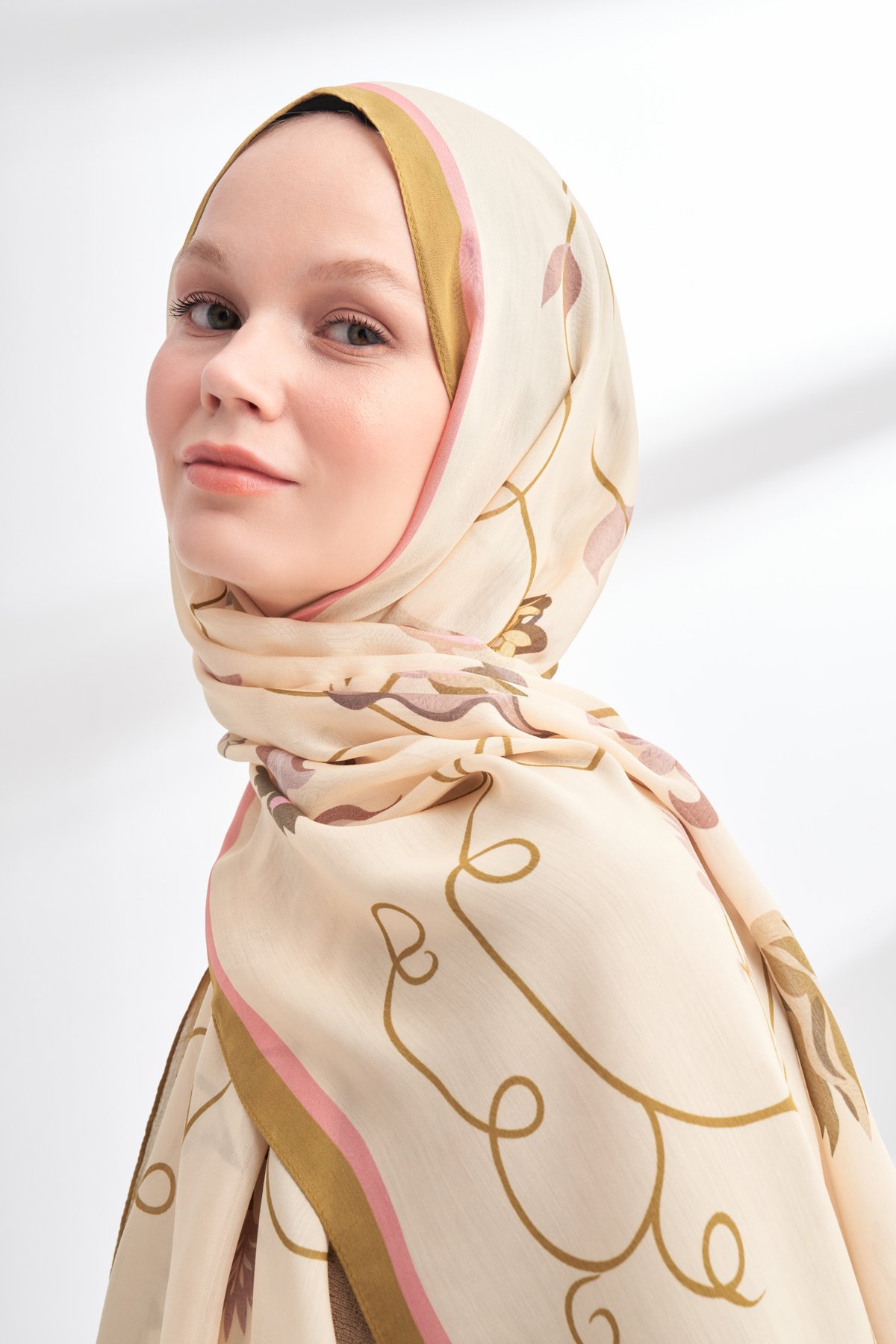 FLORAL ARCHIVE FIORA DESEN ŞAL - YAĞ YEŞİLİ