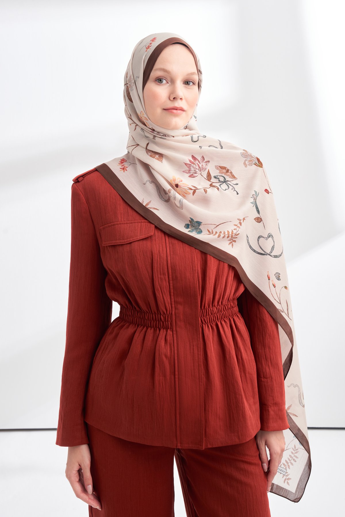 FLORAL ARCHIVE LAVINIA DESEN ŞAL - KAHVE - KREM