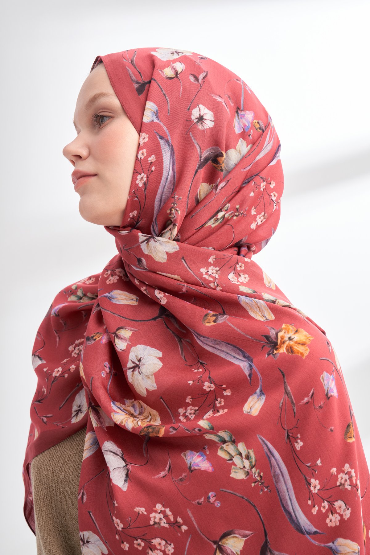 FLORAL ARCHIVE ROSALIE DESEN ŞAL - VİŞNE - BORDO