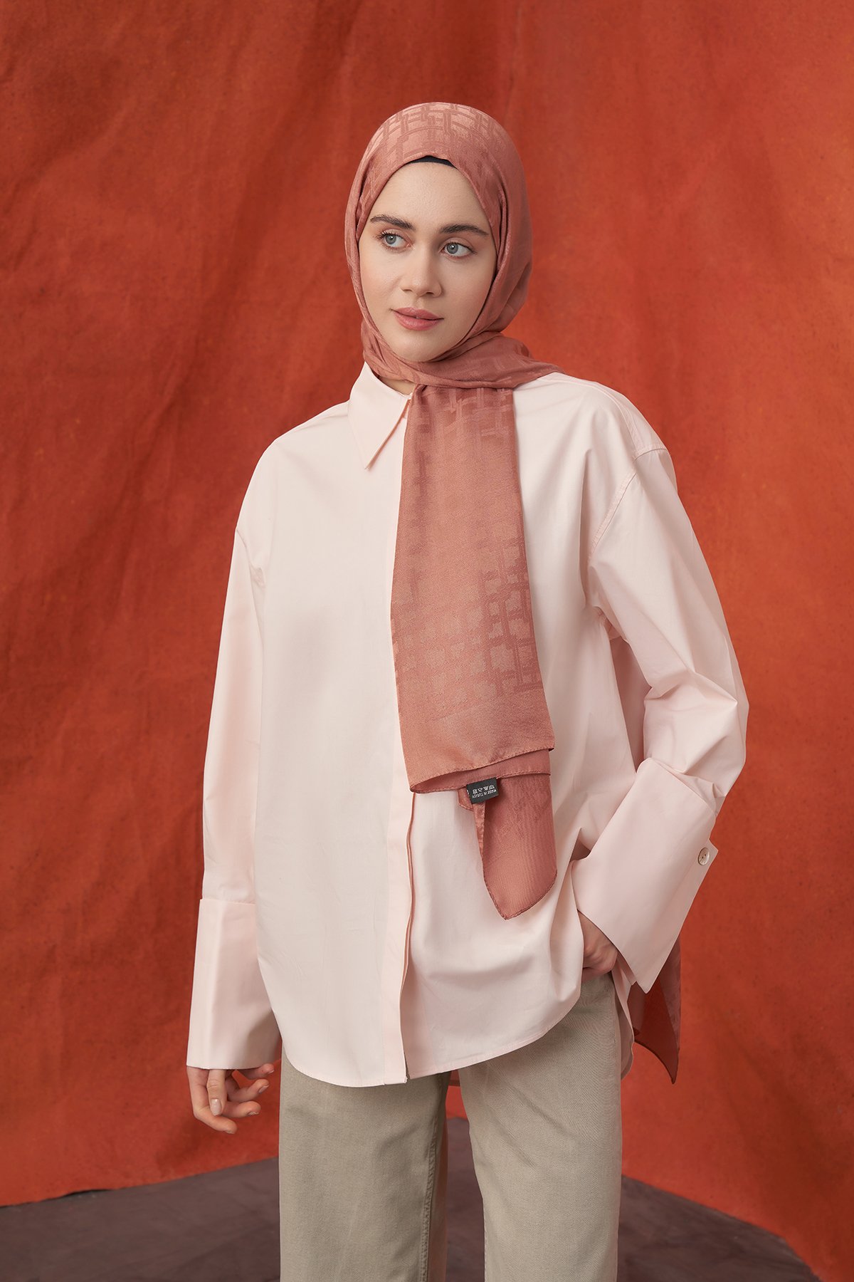 İTALYAN JAKAR BLOK DESEN ŞAL - SOĞAN KABUĞU