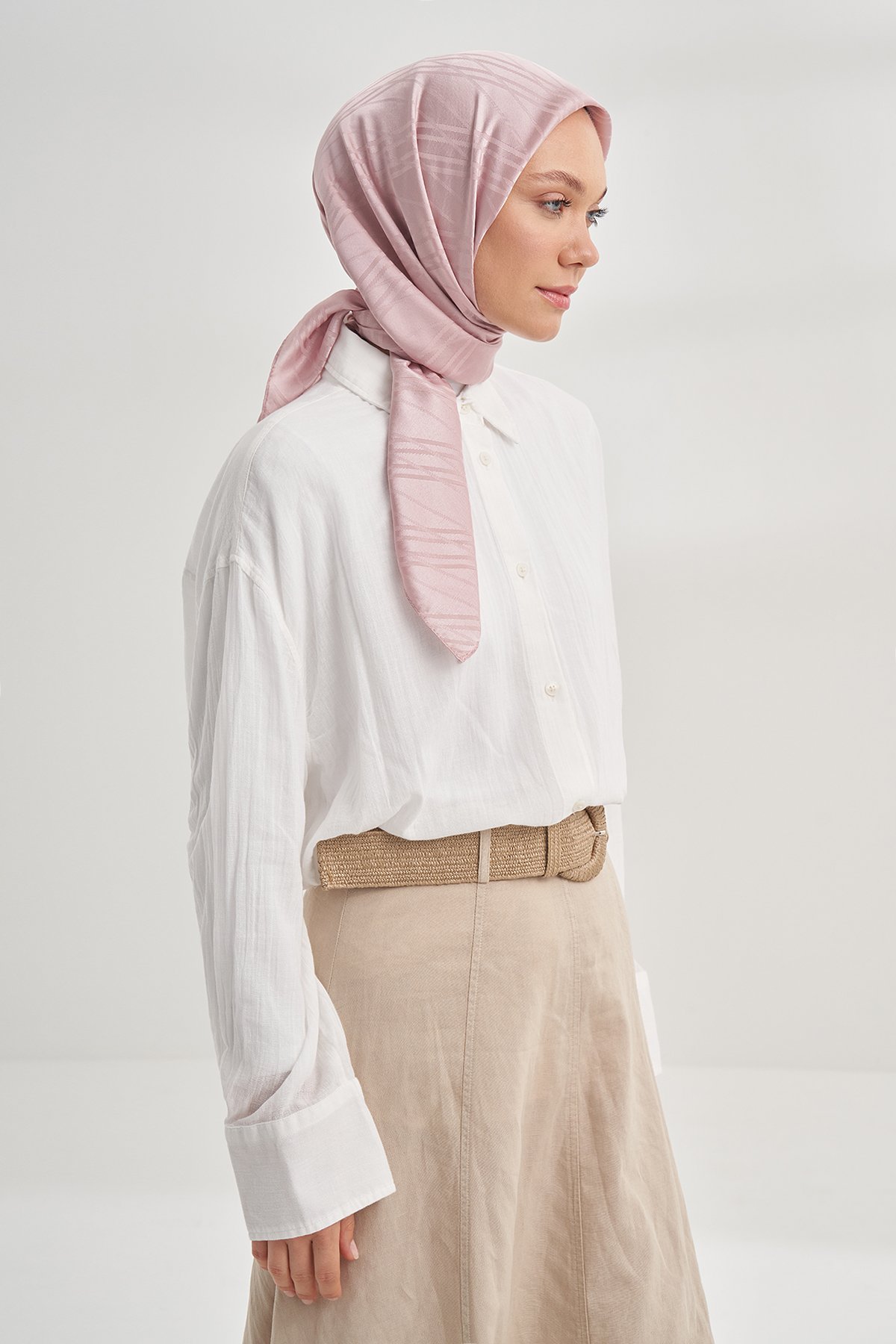 İTALYAN JAKAR ŞERİT DESEN EŞARP - PUDRA