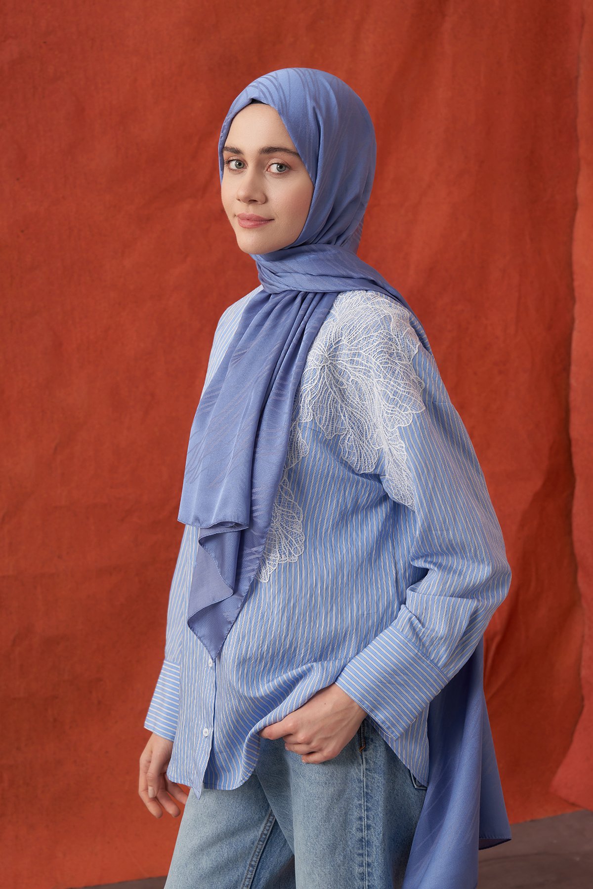 İTALYAN JAKAR ŞERİT DESEN ŞAL -  İNDİGO