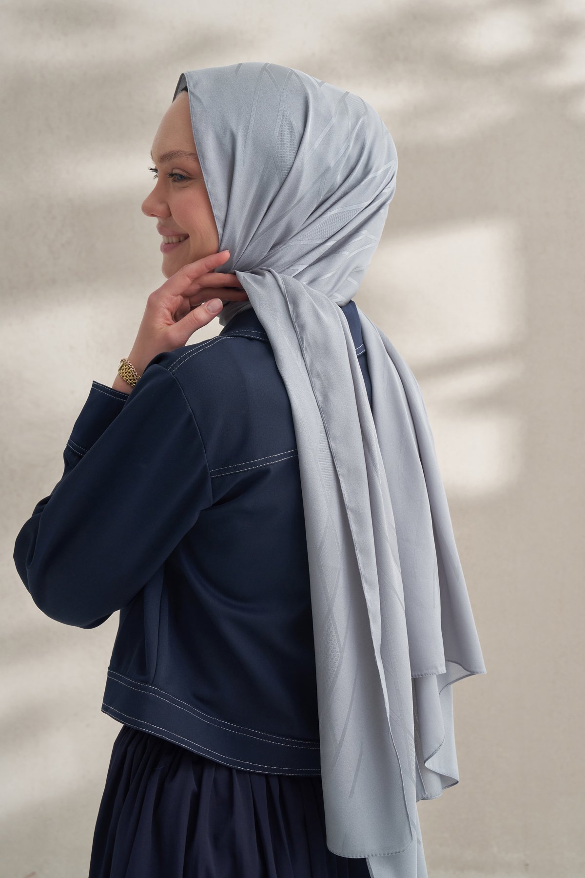 KREP JAKAR PRİZMA DESEN ŞAL -  GRİ