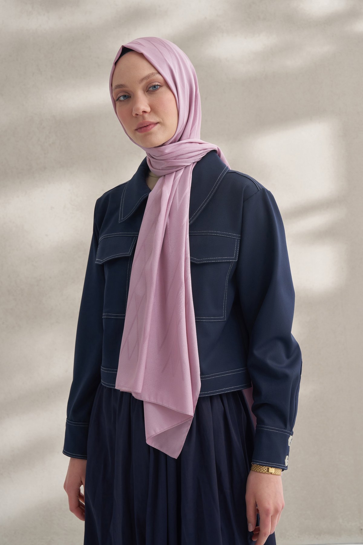 KREP JAKAR PRİZMA DESEN ŞAL -  PUDRA