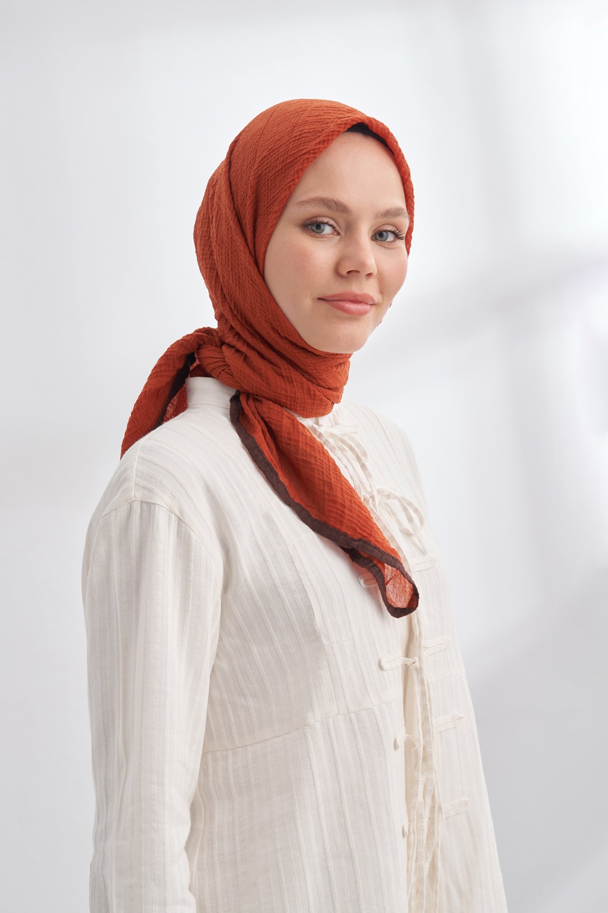 MÜSLİN BİYELİ EŞARP - KİREMİT